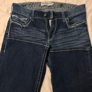 Ariat Jeans — 33R — mid rise boot cut